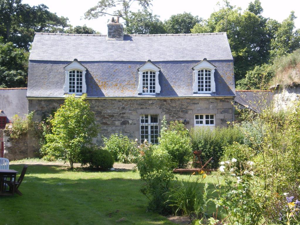 Gite Du Chateau De Bonabry Hillion Номер фото
